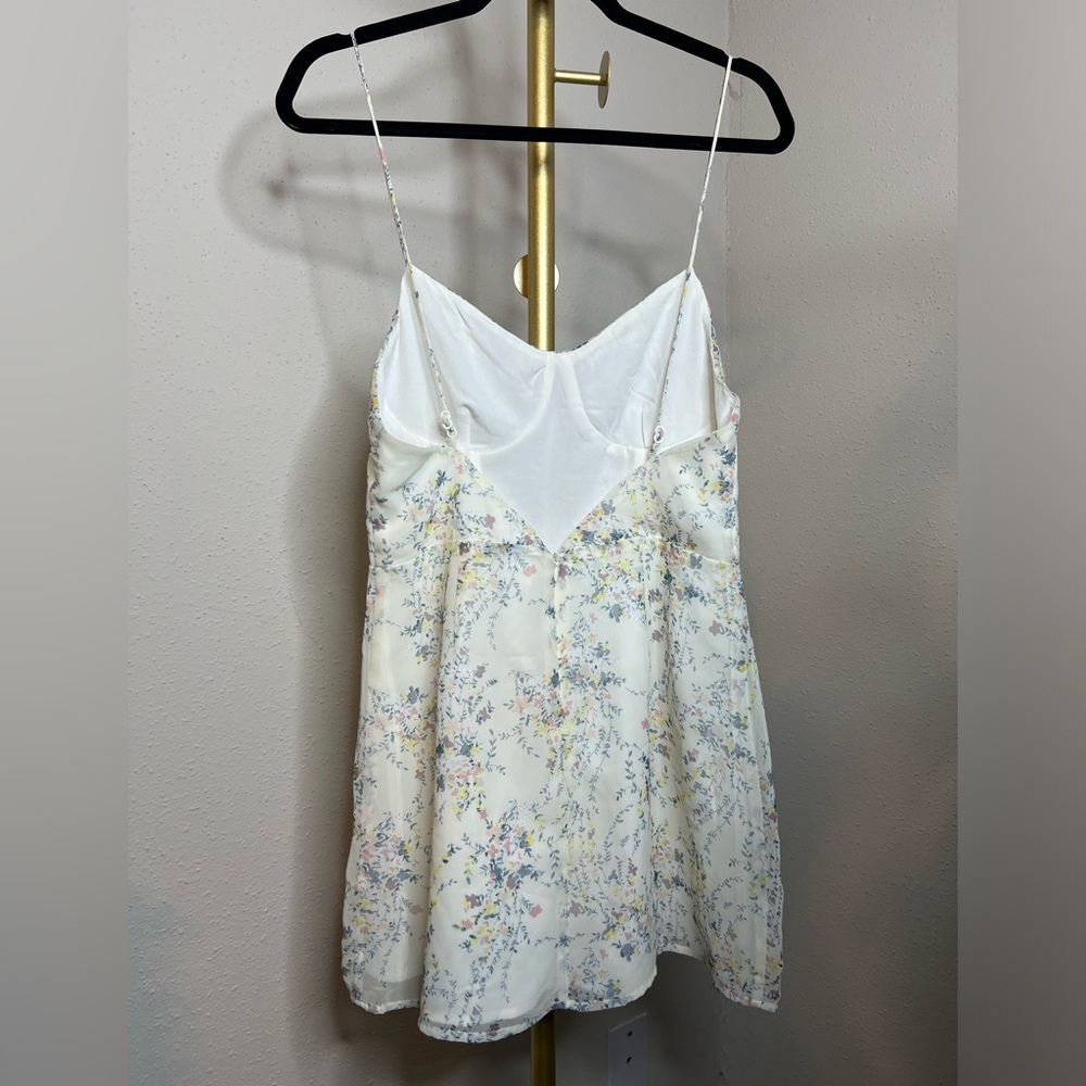 NWT Superdown Eliena Floral dress - Picture 5 of 8
